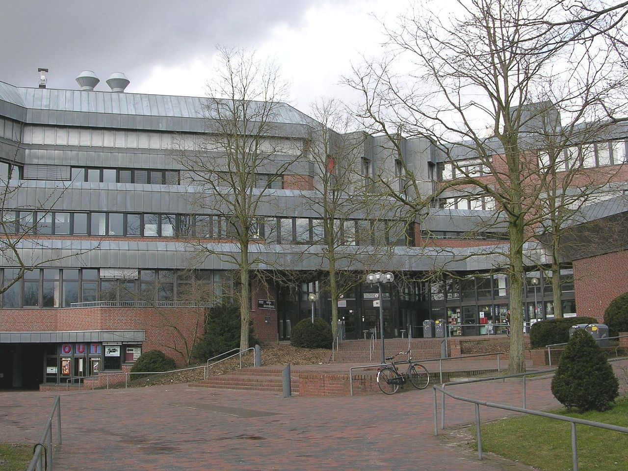Universität Oldenburg, Zentralgebäude